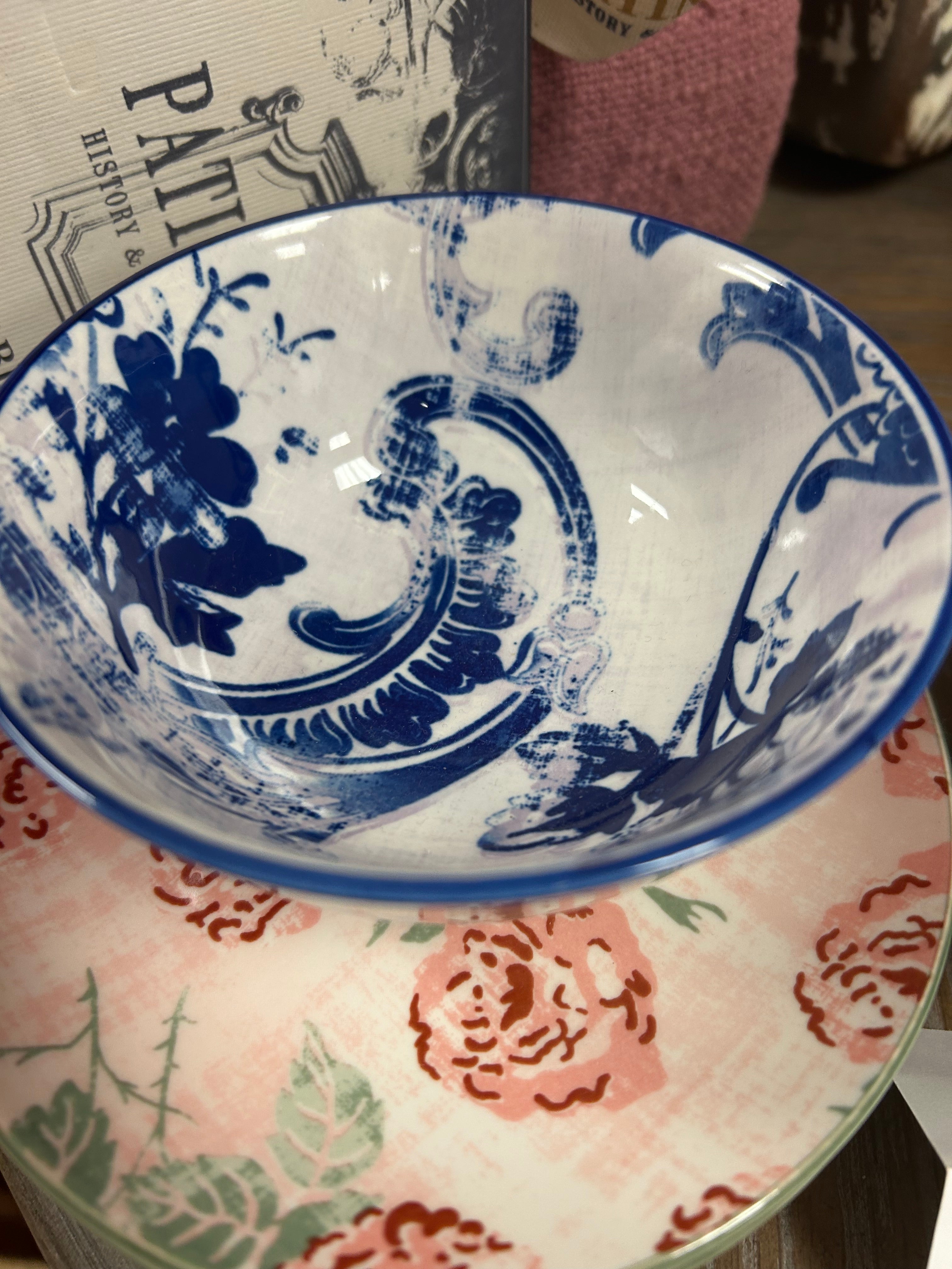 Patina Vie Tidbit Bowls