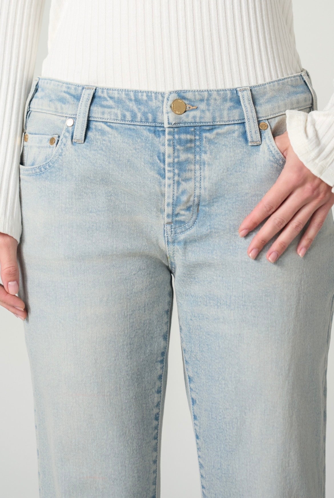 Dakota Low Rise Loose Flare Jeans