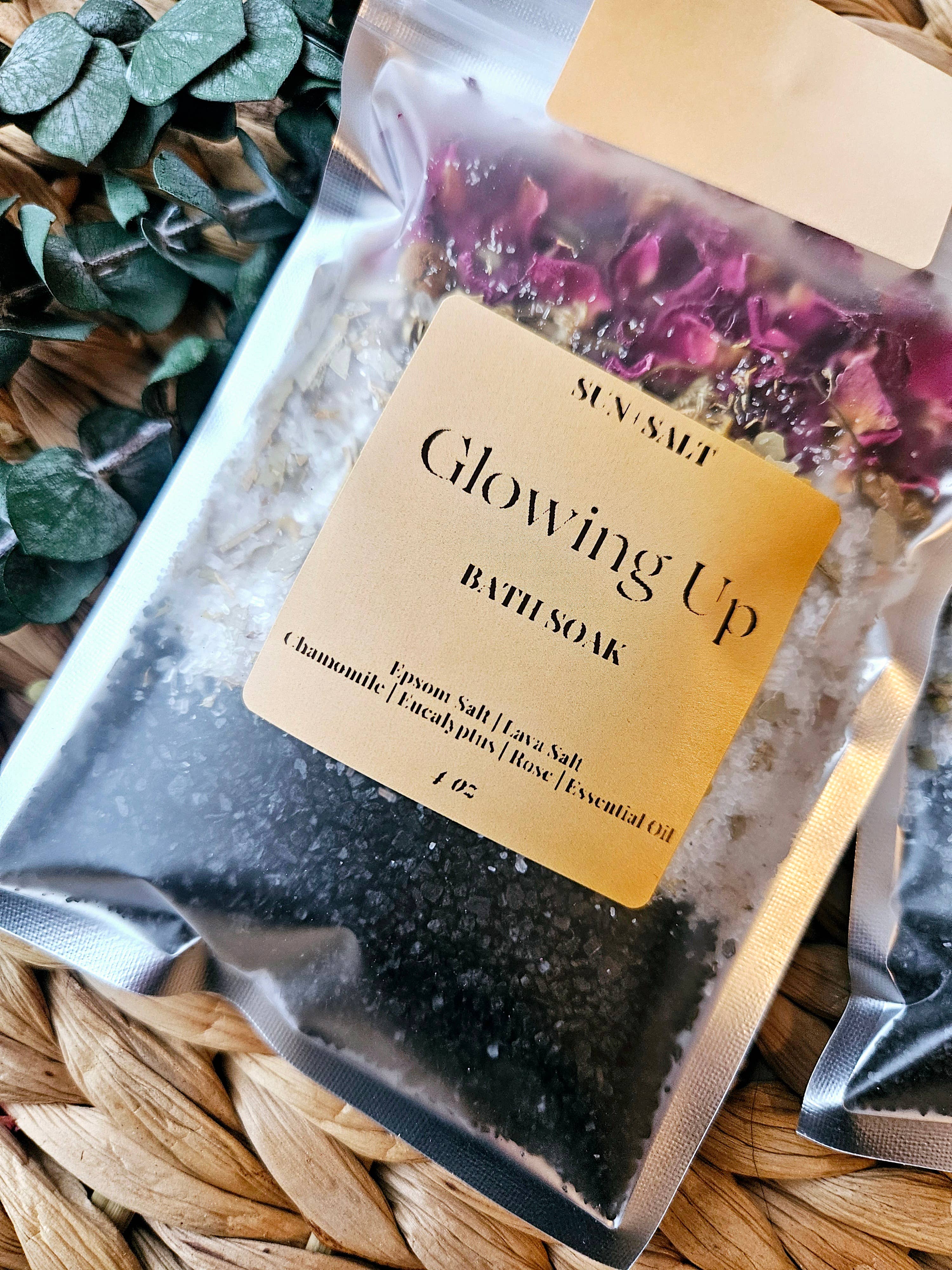Glowing Up Bath Salt - Bath Soak - Single Use