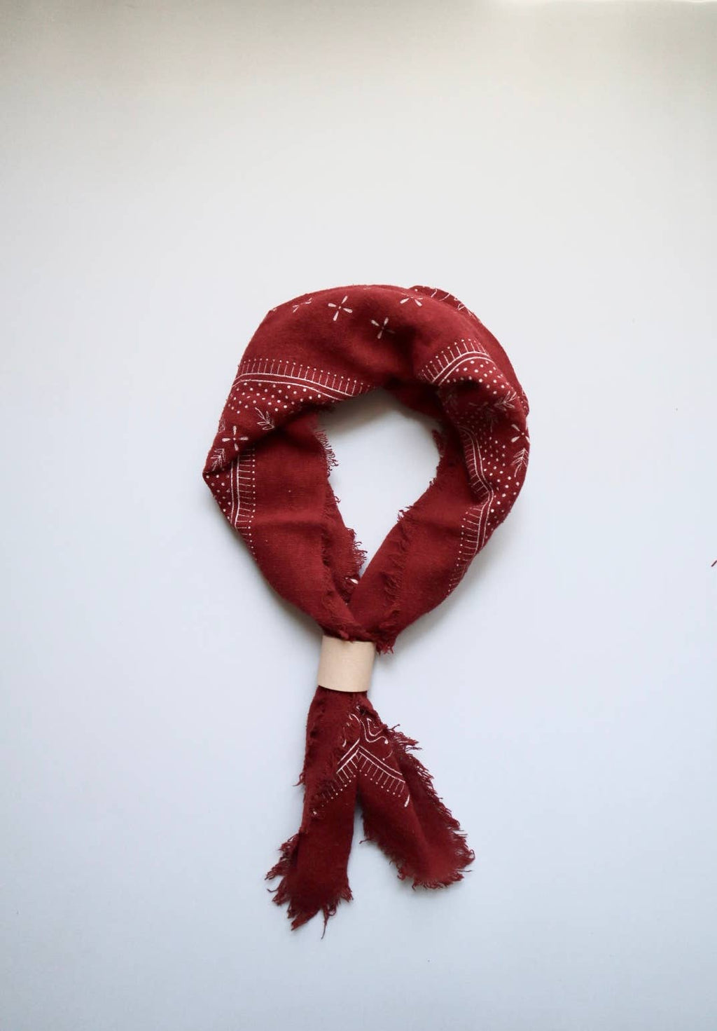 Poppy Red Classic Print Naturally Dyed Bandana (white) G6