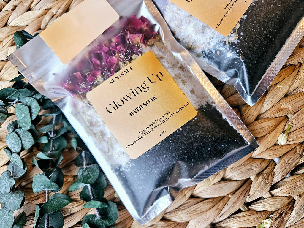 Glowing Up Bath Salt - Bath Soak - Single Use