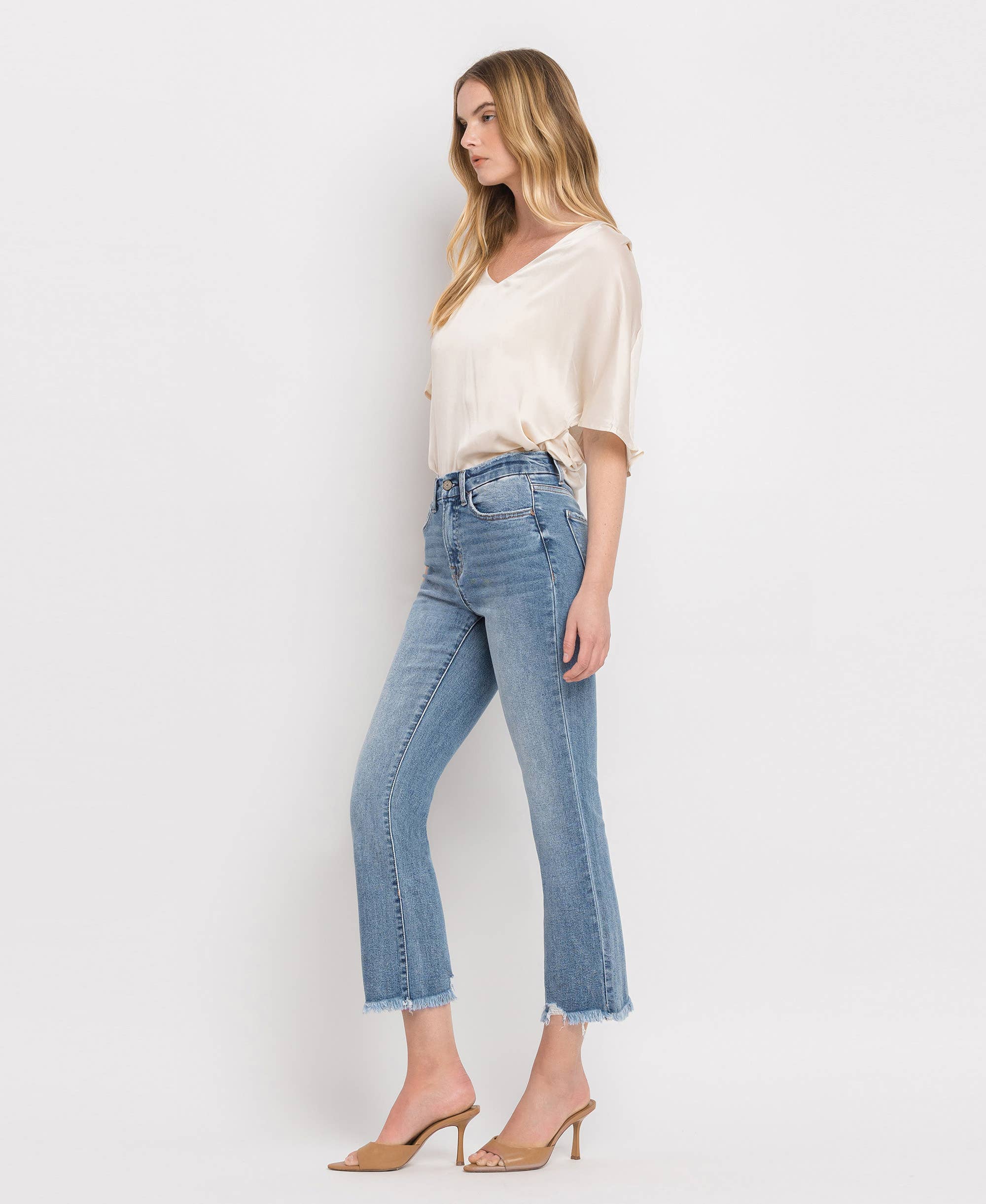 HIGH RISE FRAYED HEM CROP FLARE JEANS MERCIFUL