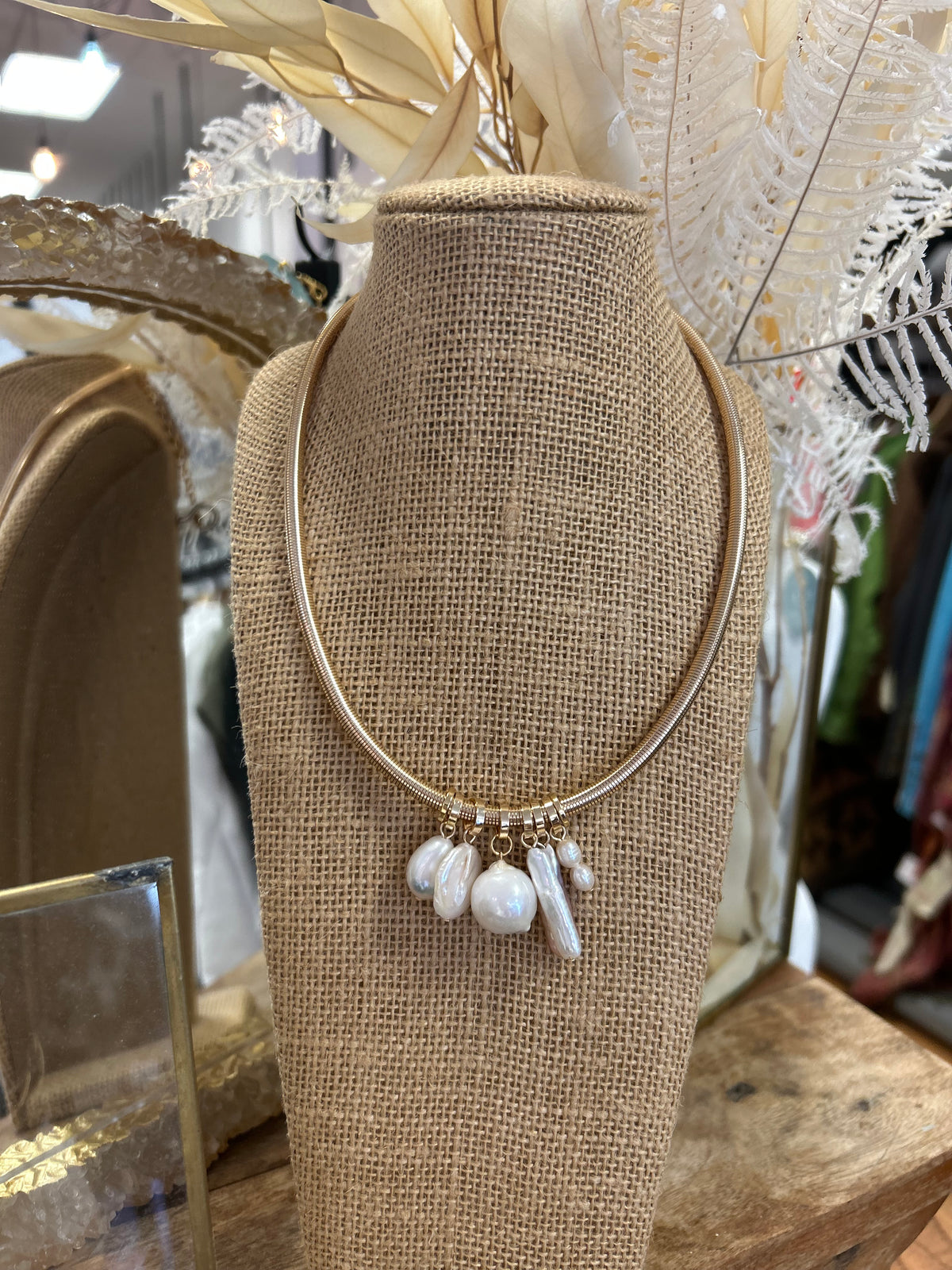 Pearl Pendant Necklace