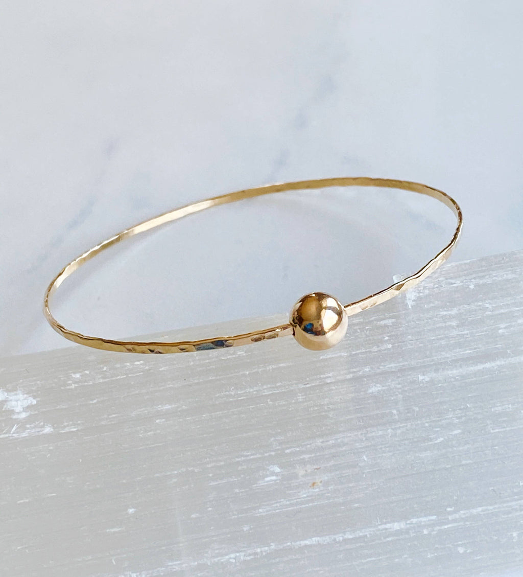 Modern ball bangle: Gold Filled Q12