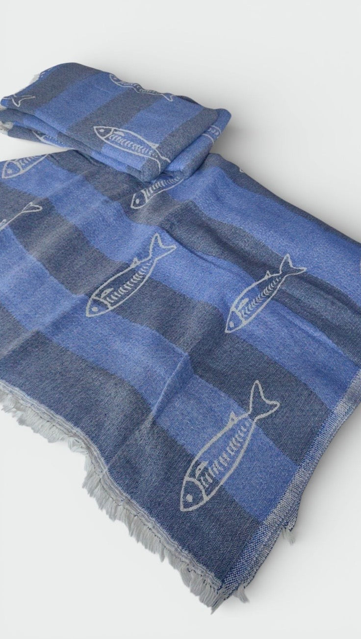 DORSEA Fish Hand Towel