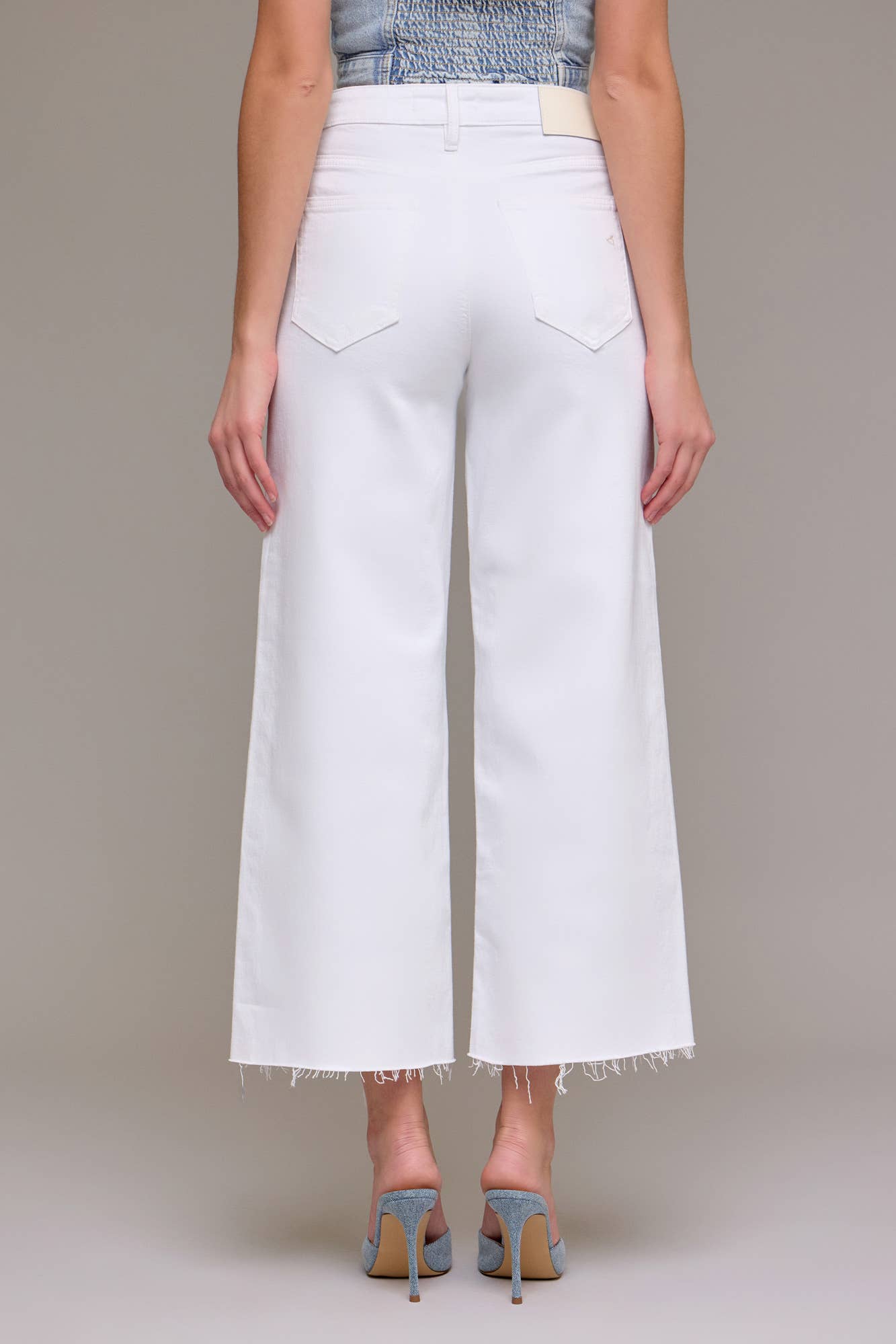 White Clean Cropped Wideleg