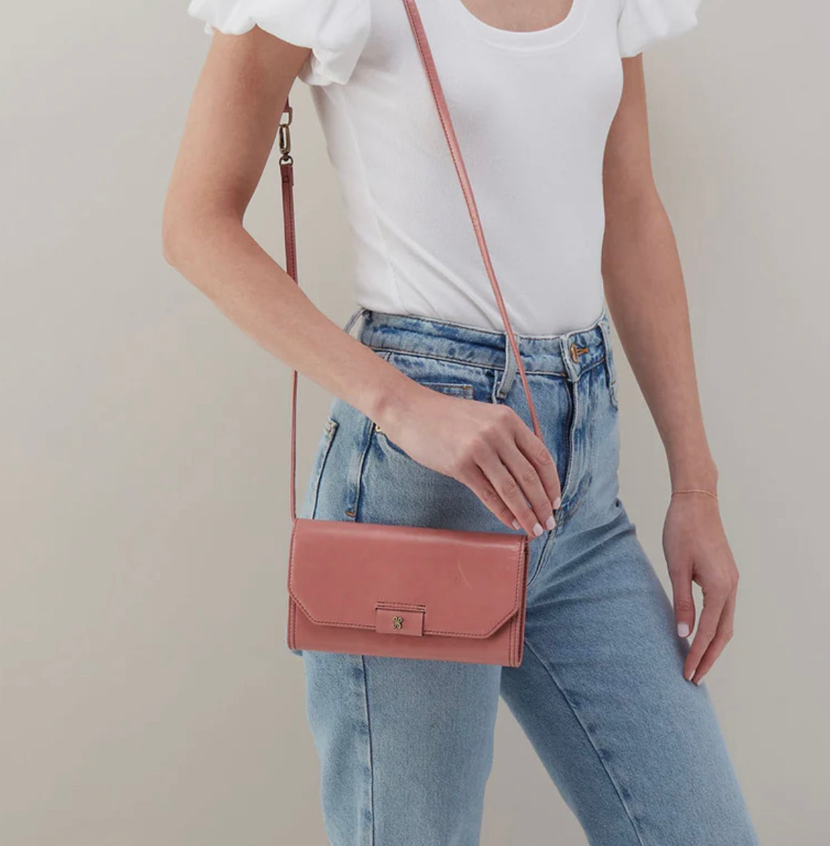 Romy Wallet Crossbody