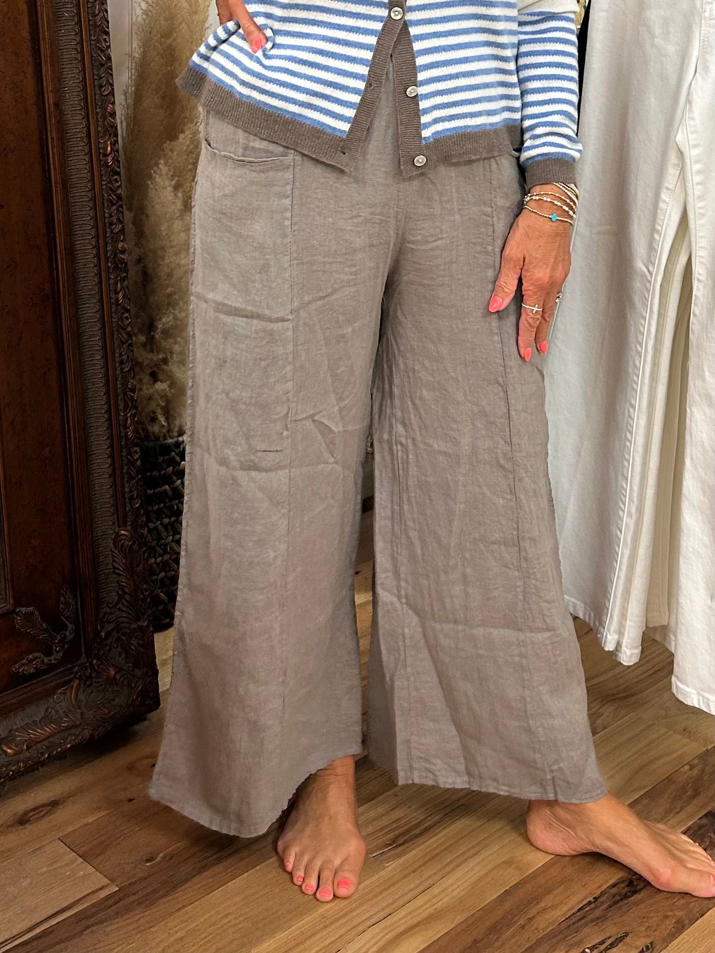 Linen Wide-Leg Pocket Pants