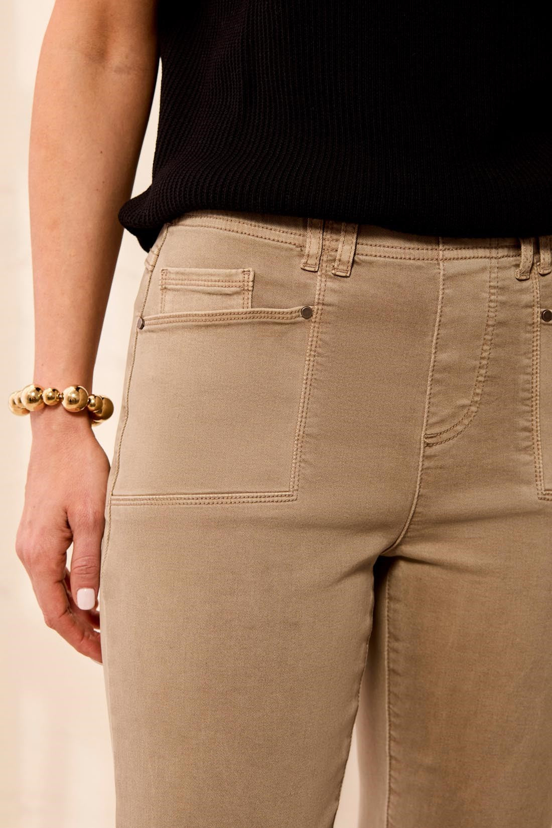 Comfort Stretch Straight Leg Pull-On Ankle Pants-Fossil