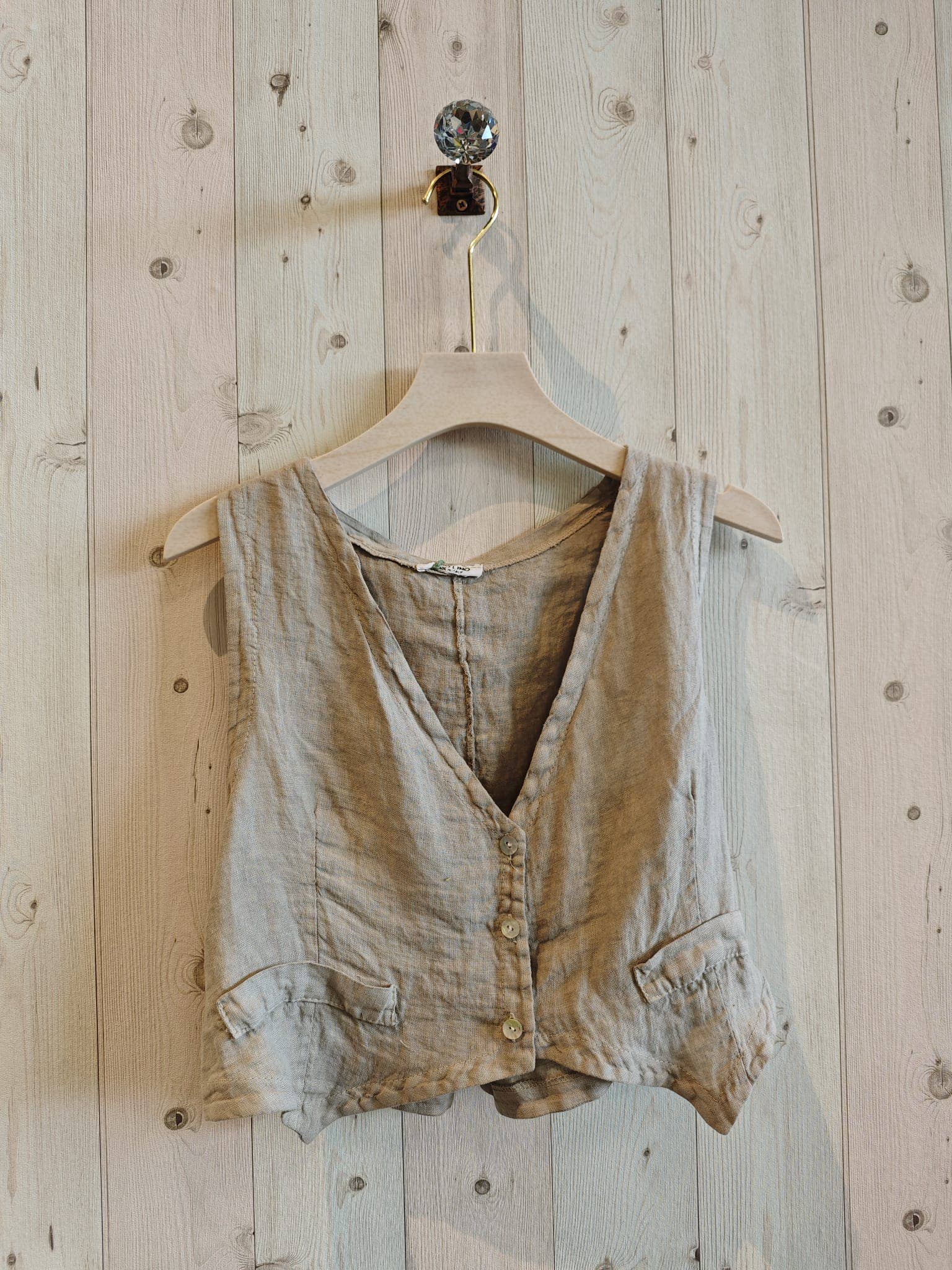LINEN VEST