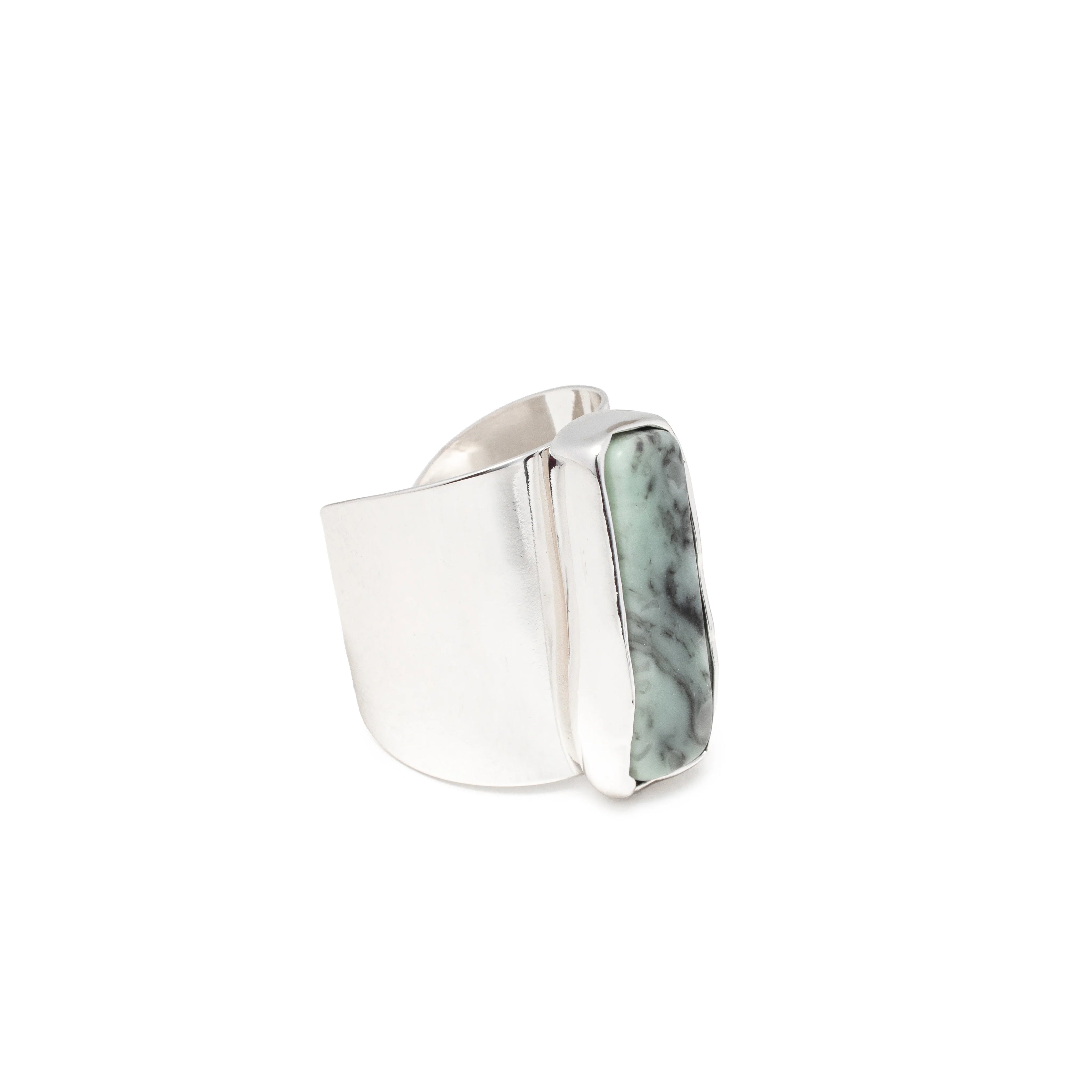 Hillary Ring