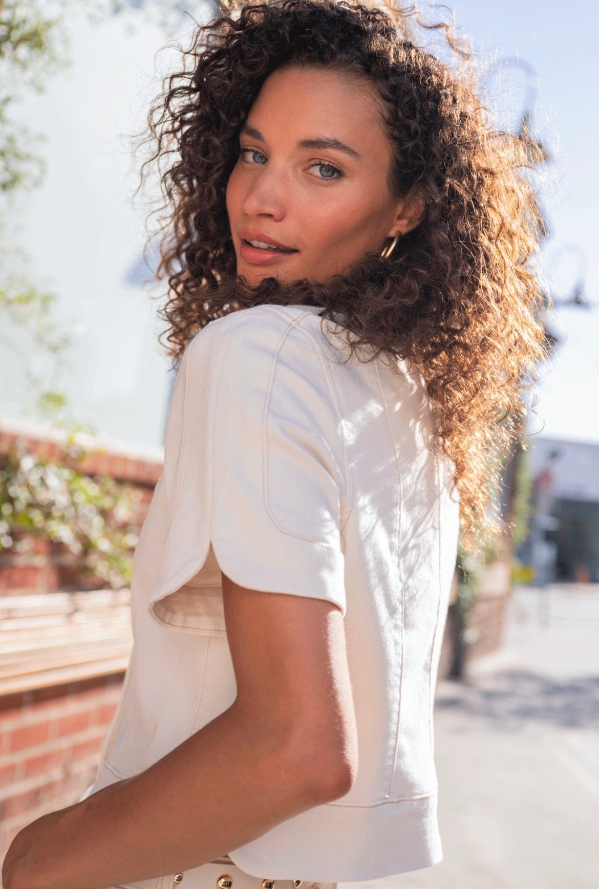 Collarless Short Sleeve Cropped Jacket