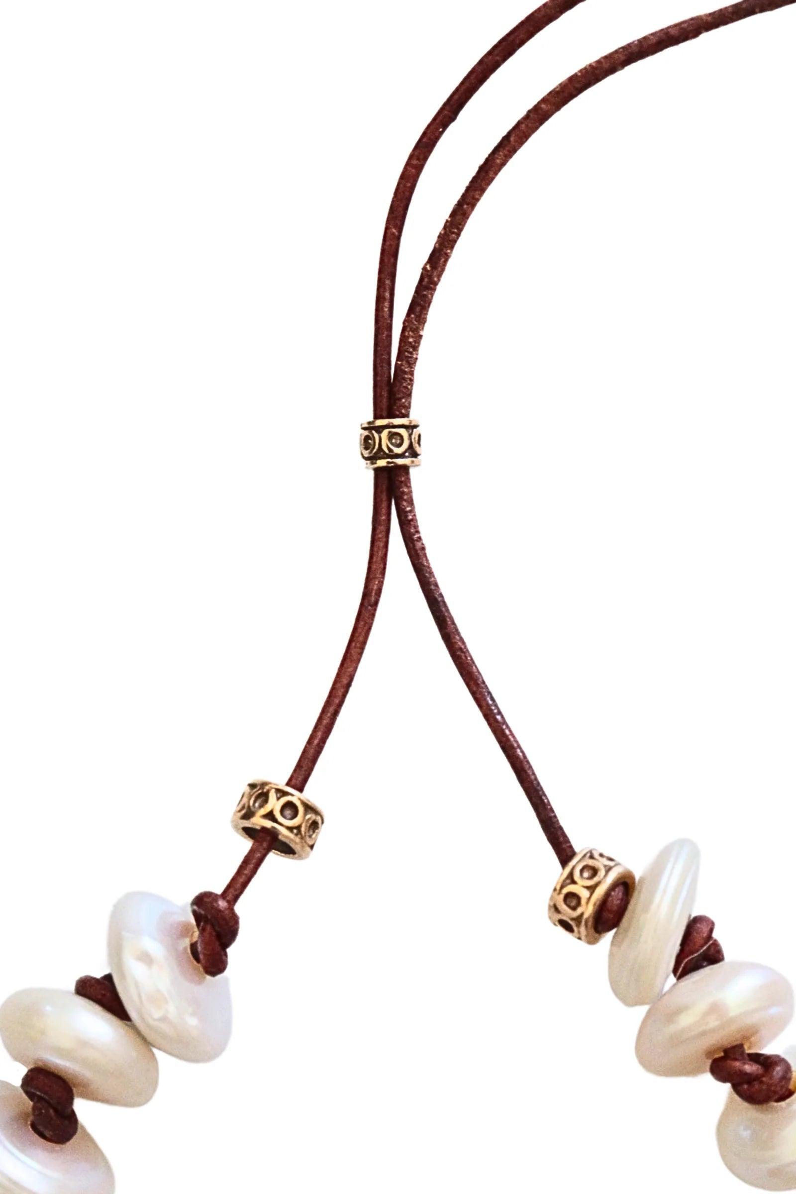 Sacred Heart Pearl Necklace in Gold