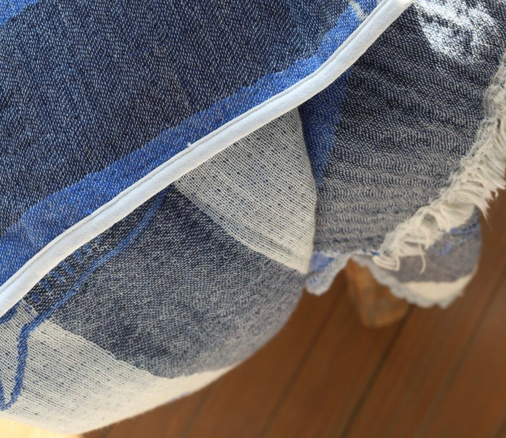 DORSEA Fish Hand Towel