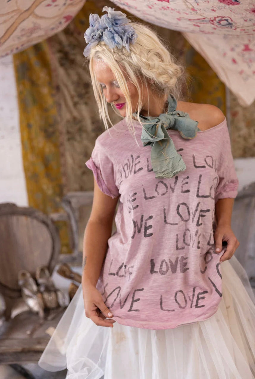 Magnolia Pearl Love Amor Tee 1944