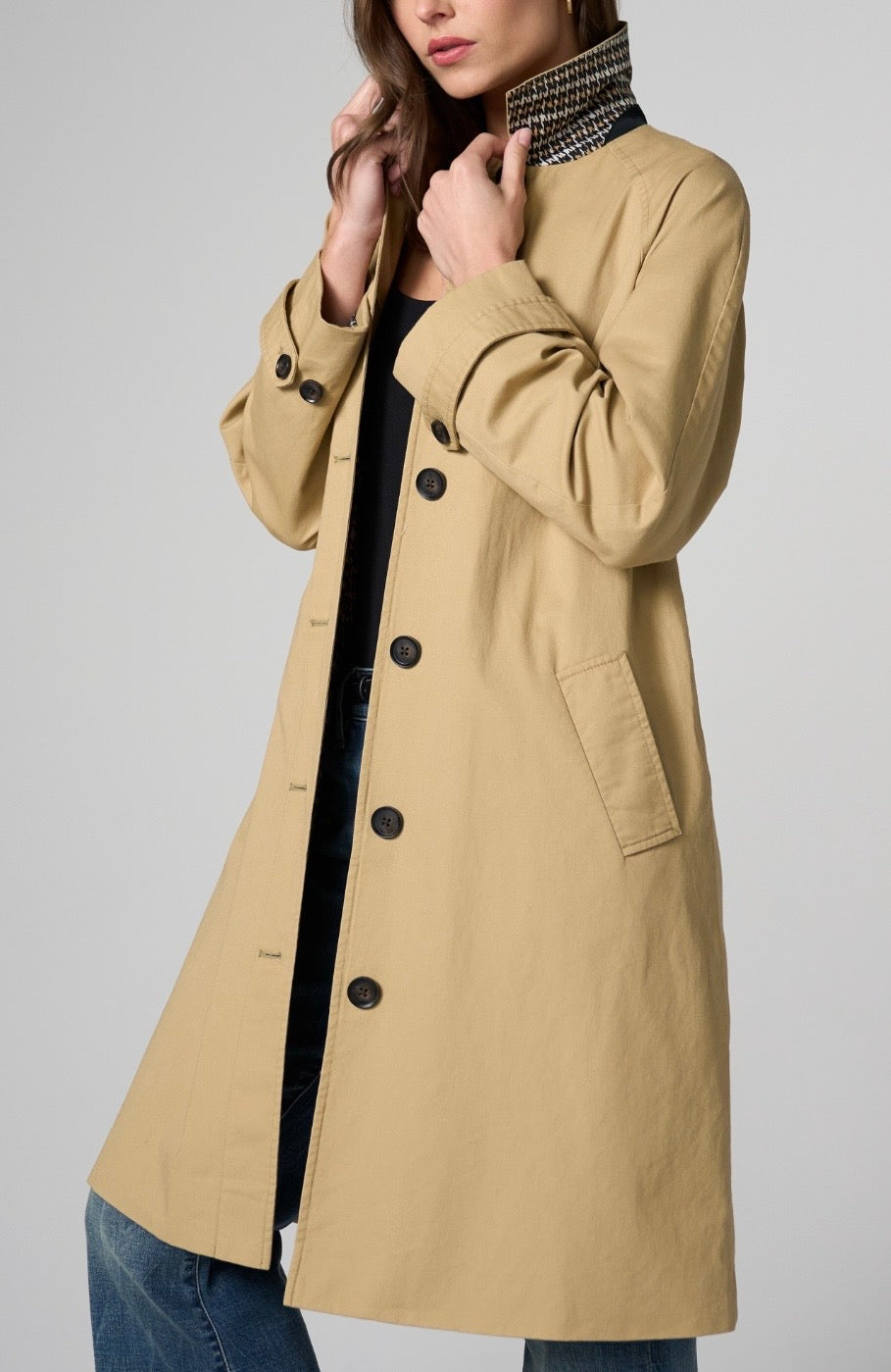 Raglan Sleeve Trench Coat W/ Pleat Back