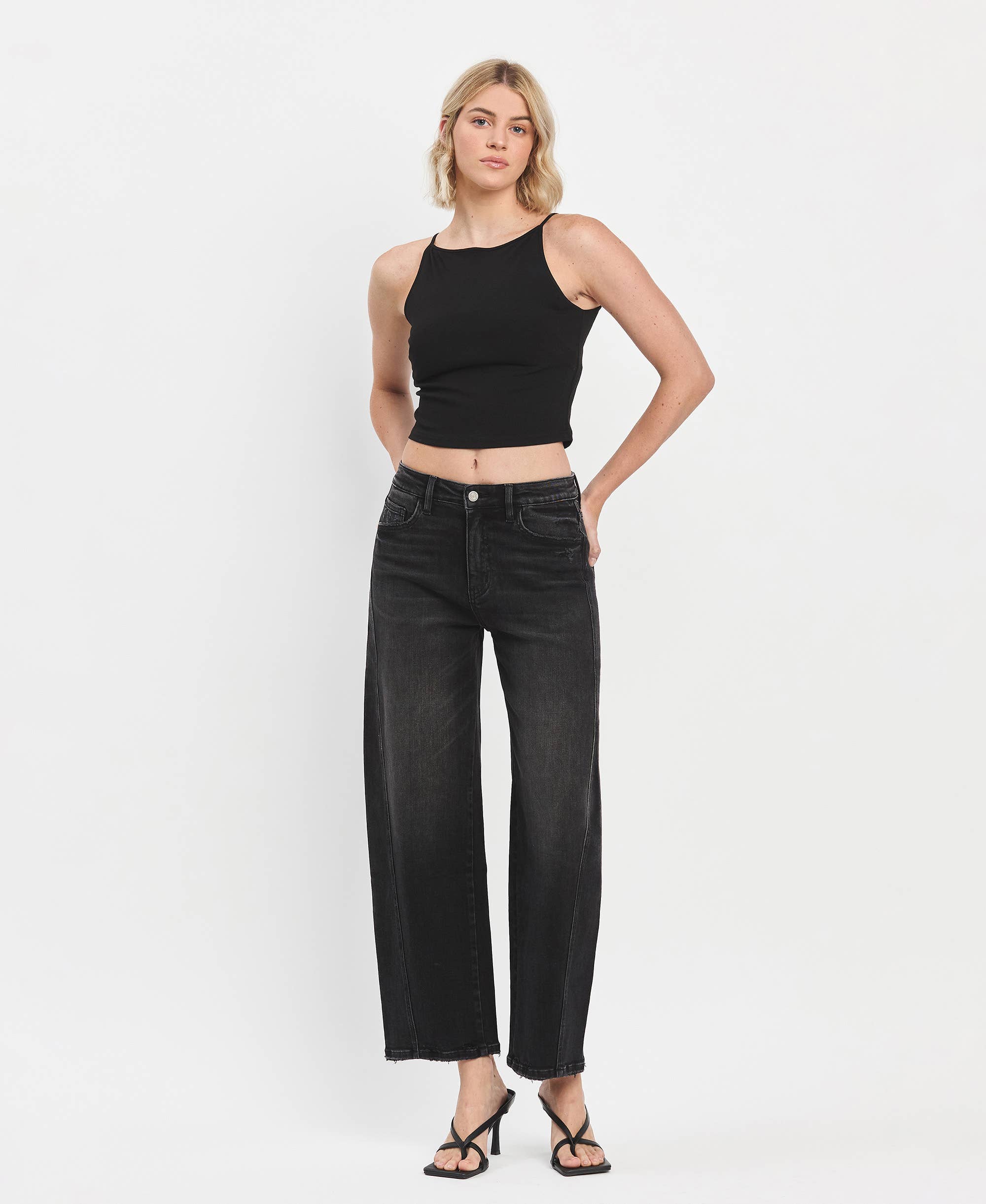 SUPER HIGH RISE PANEL BARREL JEANS INSTANT