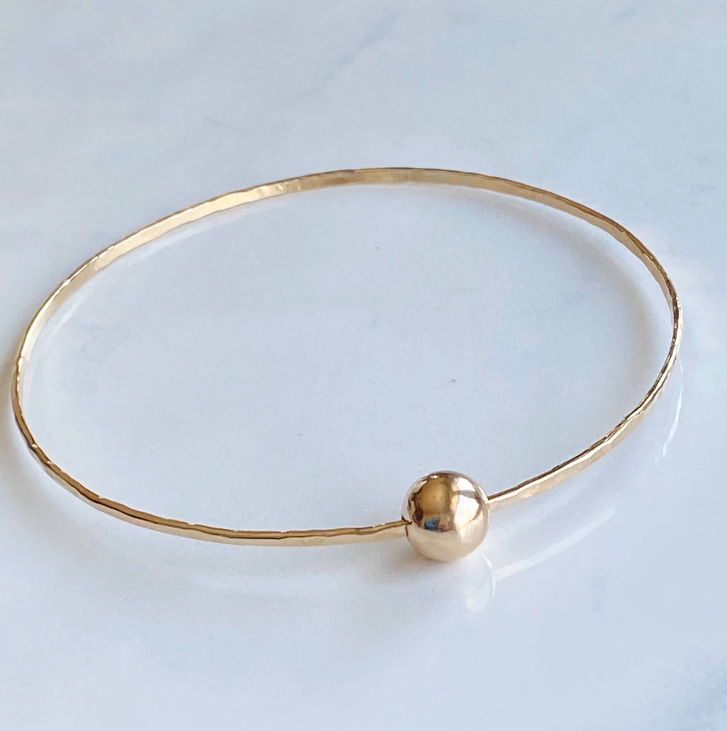 Modern ball bangle: Gold Filled Q12