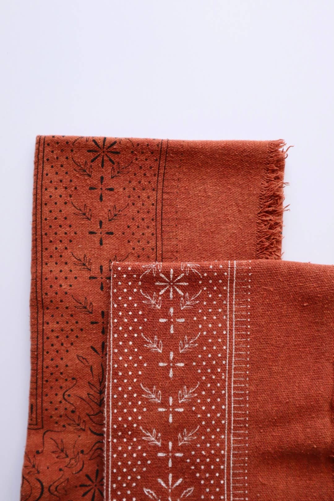 Terracotta Classic Print Naturally Dyed Bandana (white) G4