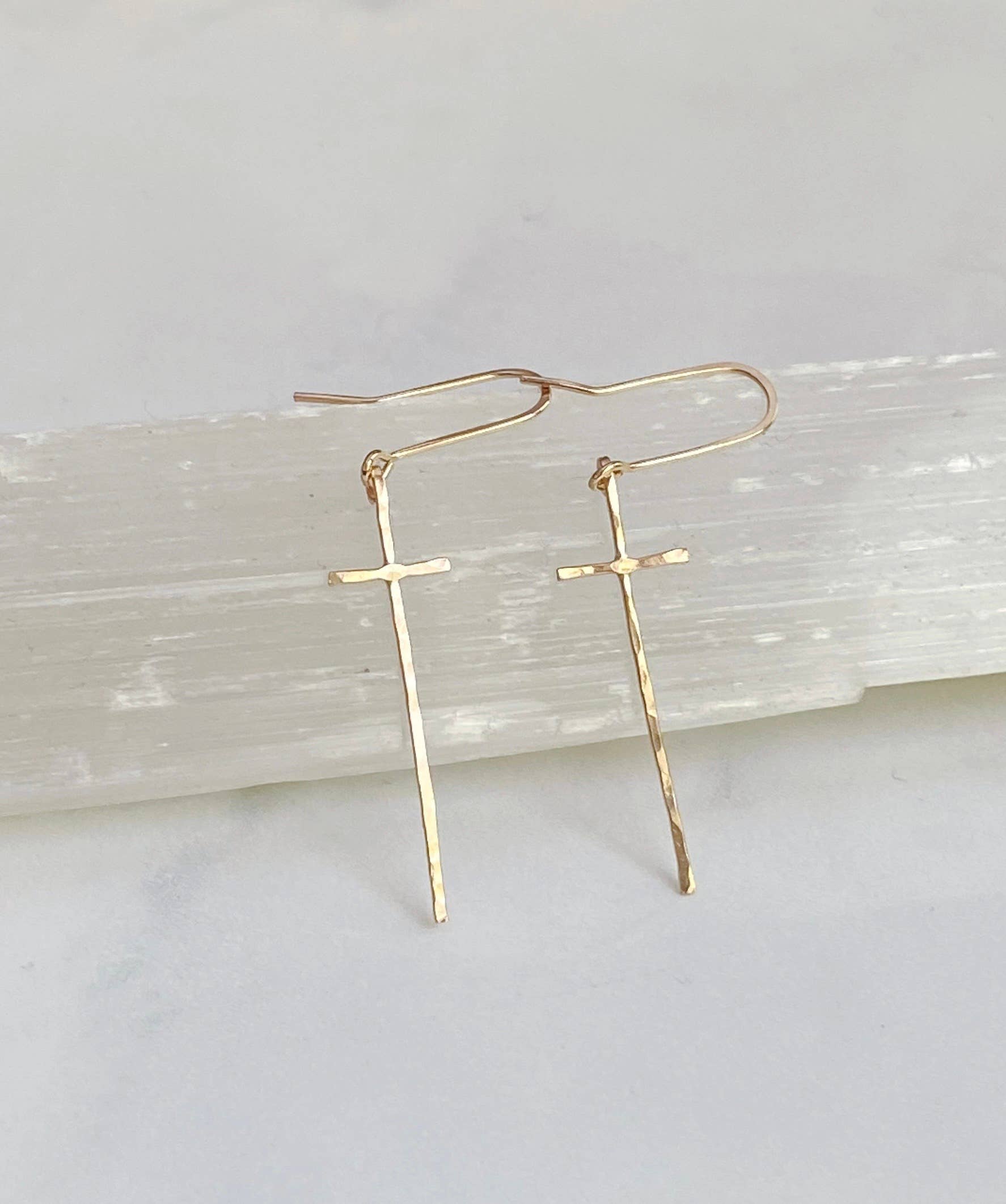 Modern cross earrings Q14