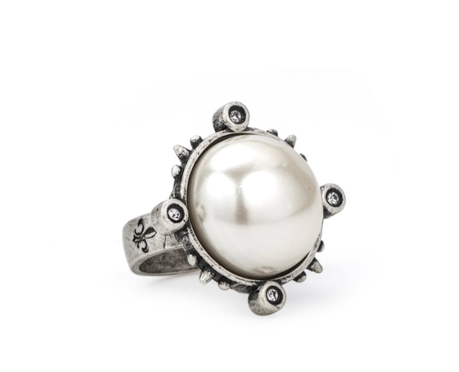 Spiked Ring With Pearl Cabochon HD302
